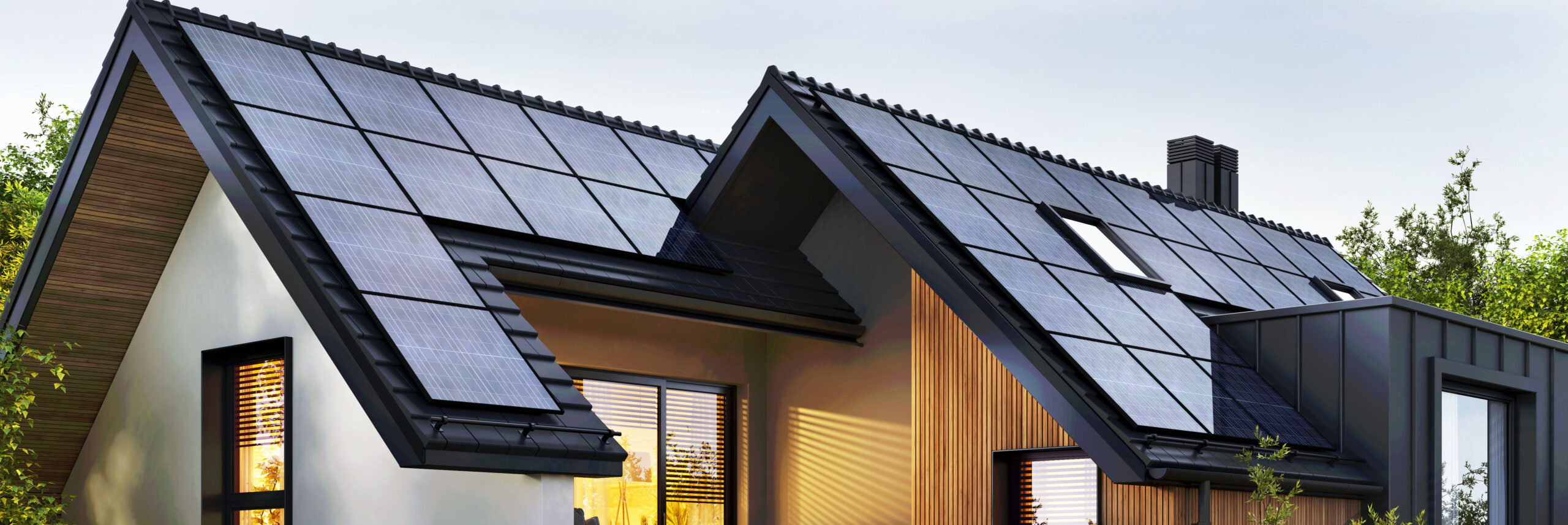 Solarmodule auf einem modernen Haus