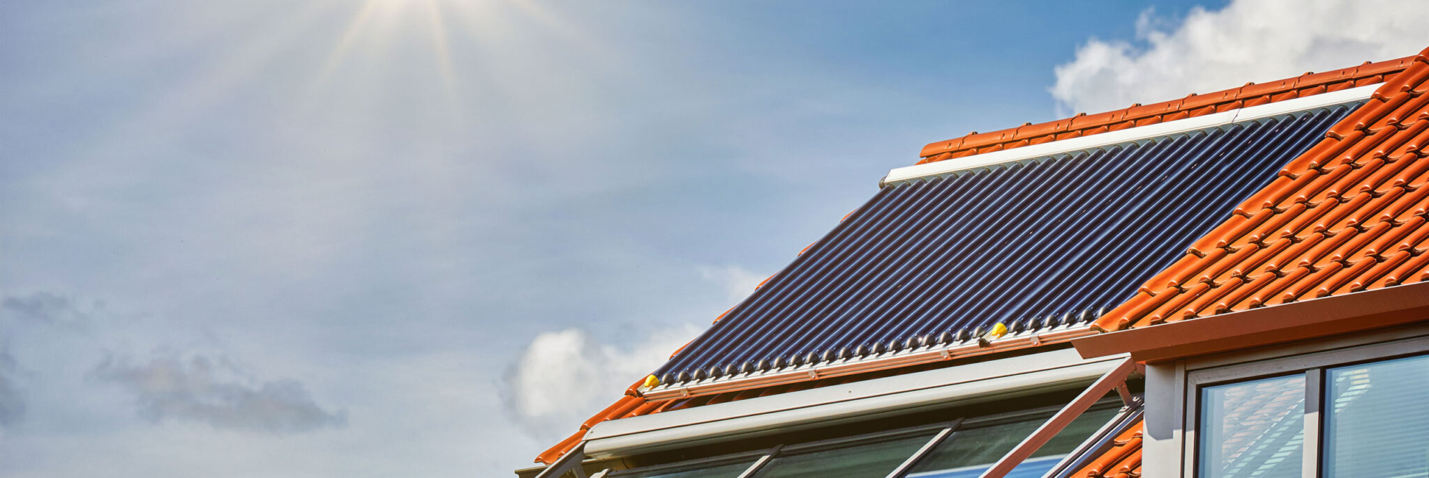 Dach mit Solarthermieanlage