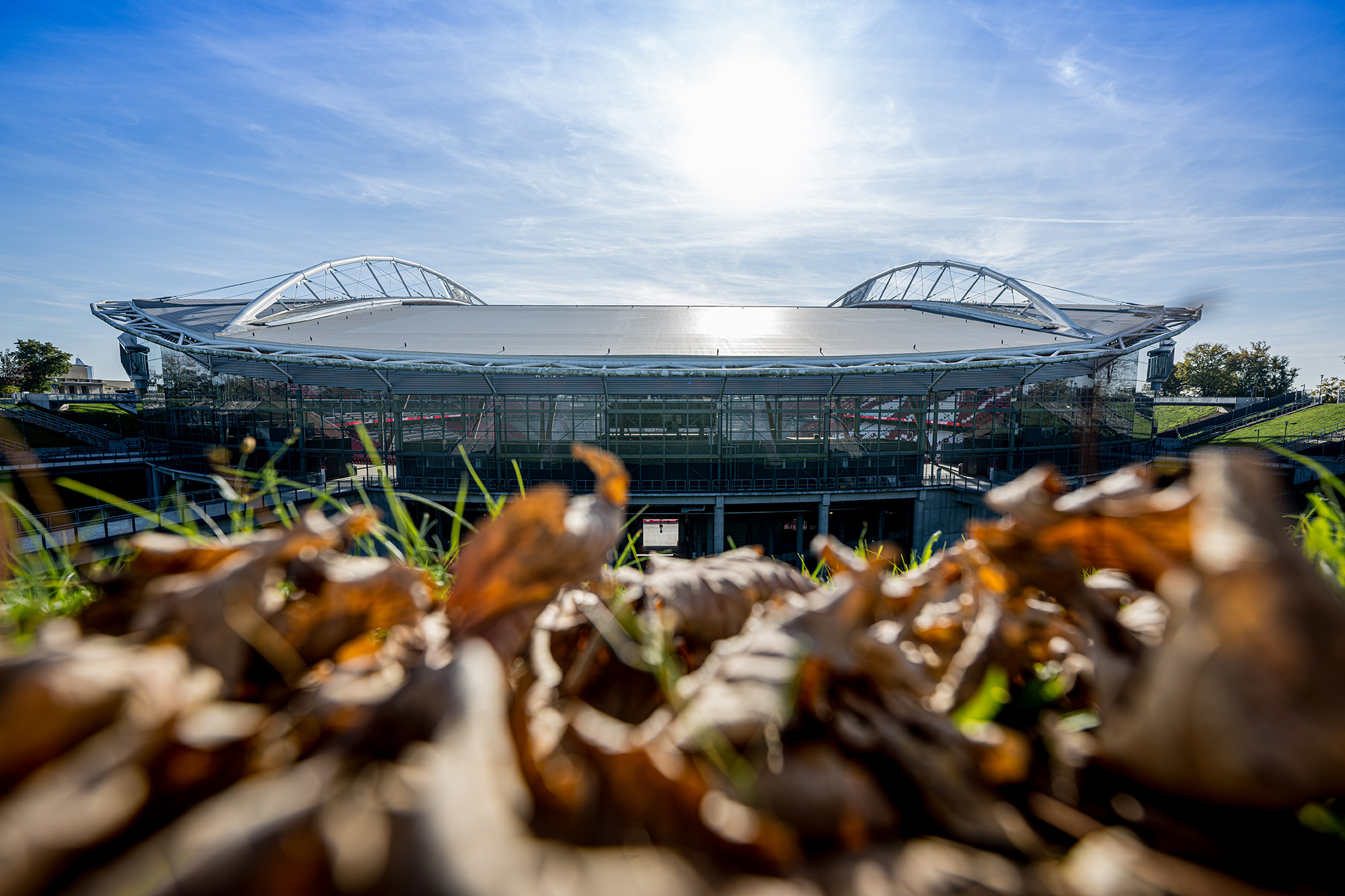Solar-Großanlage auf dem Dach der Akademie des RB Leipzig Trainingszentrums
